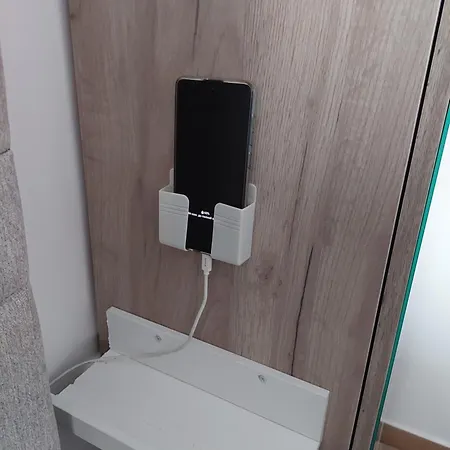 Anna Srebrno Jezero Veliko Gradiste