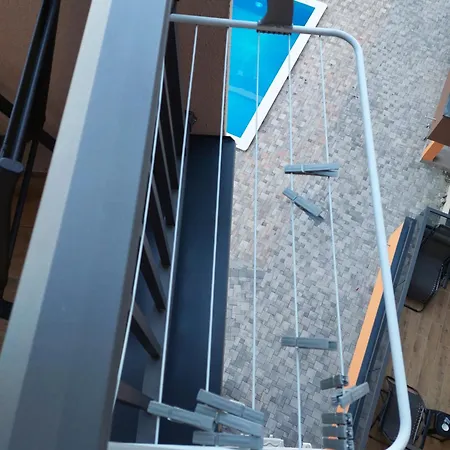 Anna Srebrno Jezero Apartman *