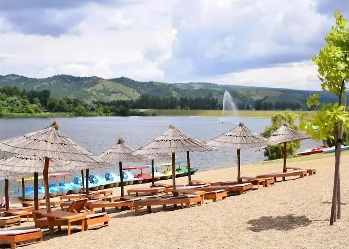 Anna Srebrno Jezero Lejlighed