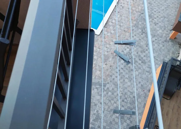 Anna Srebrno Jezero Lejlighed *